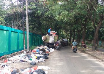 Warga Masih Membuang Sampah di Jalur II UIN Raden Intan Lampung